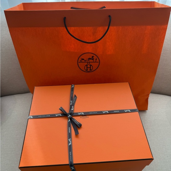 Hermès Picotin Lock 22 Craie – Like New - Picture 5 of 15